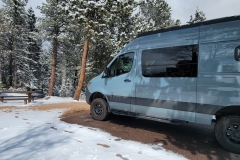 Mueller-Adventure-Wagon-Long-side-view-picnic