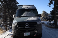 Mueller-Adventure-Wagon-with-snow