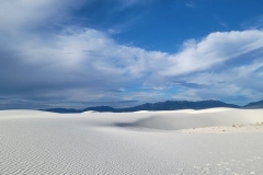 Alkali-Flats-storm-moving-into-mountains