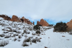 Arches-In-Winter-Wide-trail