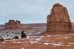 Arches-in-Winter-Overlook
