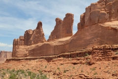 Park-Avenue-Trail-Eastern-wall-from-staircase