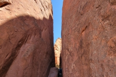 Arches-Sand-Dune-Arch-Narrow-Passage-Entry
