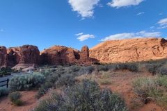 Arches-Primitive-Trail-From-The-Parking-Lot