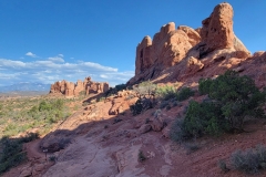 Arches-Windows-Primitive-Trail-Down-the-Line