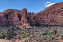 Arches-Windows-Primitive-Trail-Far-Away