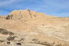 Badlands-Castle-Trail-early-rock-formations