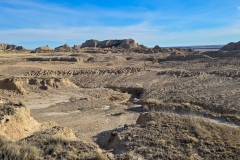 Badlands-Castle-Trail-topside-wide-of-dirt