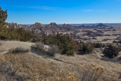 Badlands-Cliff-Shelf-Nature-Trail-wide-shot-of-flats