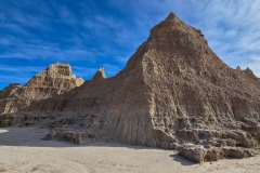 Badlands-Door-Trail-early-pyramids