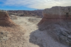 Badlands-Door-Trail-the-Maze-low-cross