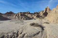 Badlands-Fossil-Trail-wider-rocks