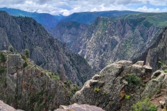 Black-canyon-rim-rock-trail-down-the-line