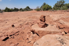 Canyonland-Murphy-Trail-Cairns