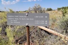 Canyonlands-Murphy-Trail-distance-Sign