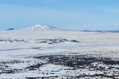 Capulin-Volcano-outer-ring-good-shot-of-snow-peak