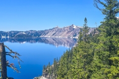 Cleetwood-Cove-mid-trail-rim