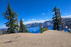 Crater-Lake-Rim-Trail-landing