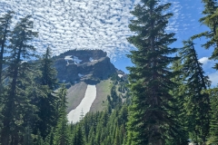 Crater-Lake-Sun-Notch-Trail-Mountain-View