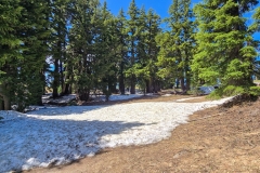 Crater-Lake-Sun-notch-snow-and-trail