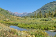Crested-Butte-Lower-Loop-creek-and-green