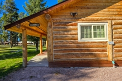 Double-Arrow-Lodge-Cabin-from-drive