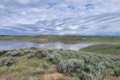 Elkhead-SP-Osprey-Trail-mirrored-lake-and-clouds