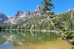 Fern-and-Odessa-Lakes-Odessa-Lake-with-little-matterhorn