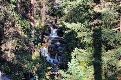 Fern-and-Odessa-Lakes-small-waterfall-Fern-Creek