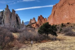 Garden-of-the-Gods-entrance-to-Garden