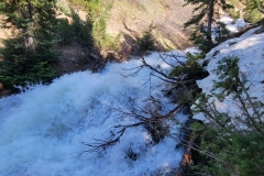 Gloria-Falls-River-at-fall-base