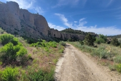 Gordon-Creek-Falls-road-and-cliff