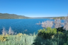Hiking-Lake-Nighhorse-mid-lake-wide