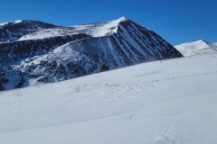 Hoosier-pass-DeCaLiBron-from-top-of-ridge