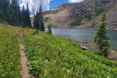 Kelly-Lake-lakeside-path