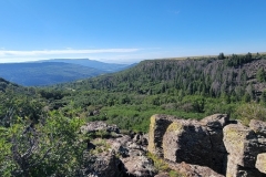 Little-Horse-Mesa-Top-Mesa-down-the-valley