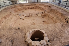 mesa-verde-national-park-pitandpueblo-hole