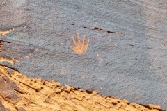 Moab-Petroglyph-hand-close