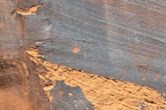 Moab-Petroglyph-hand