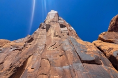 Moab-Petroglyph-looking-up-full-wall
