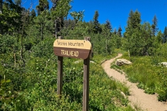 Mores-Mountain-FS-sign