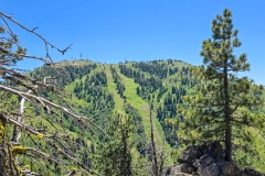 Mores-Mountain-First-ski-hill