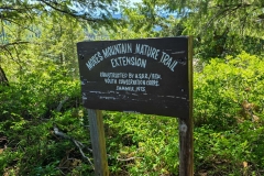 Mores-Mountain-Nature-Trail-sign