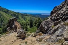 Mores-Mountain-early-rock-crop