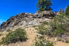 Mores-Mountain-rocky-top