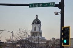 Morning-in-Missoula-Court-and-Higgins-Sign