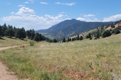 Mountt-Sanitas-Sanitas-valley-with-trail