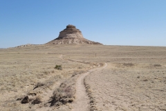 Pawnee-Butte-Trail-to-acorn