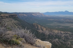 Point-Lookout-Mesa-Verde-Mesas-and-nose