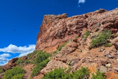 Rabbit-Ears-Pass-rock-close-up